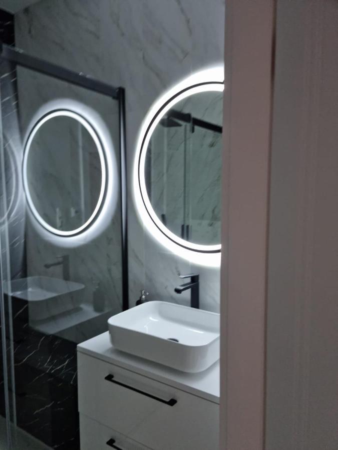 Wroclaw Penthouse Views Odra And City Center Екстериор снимка