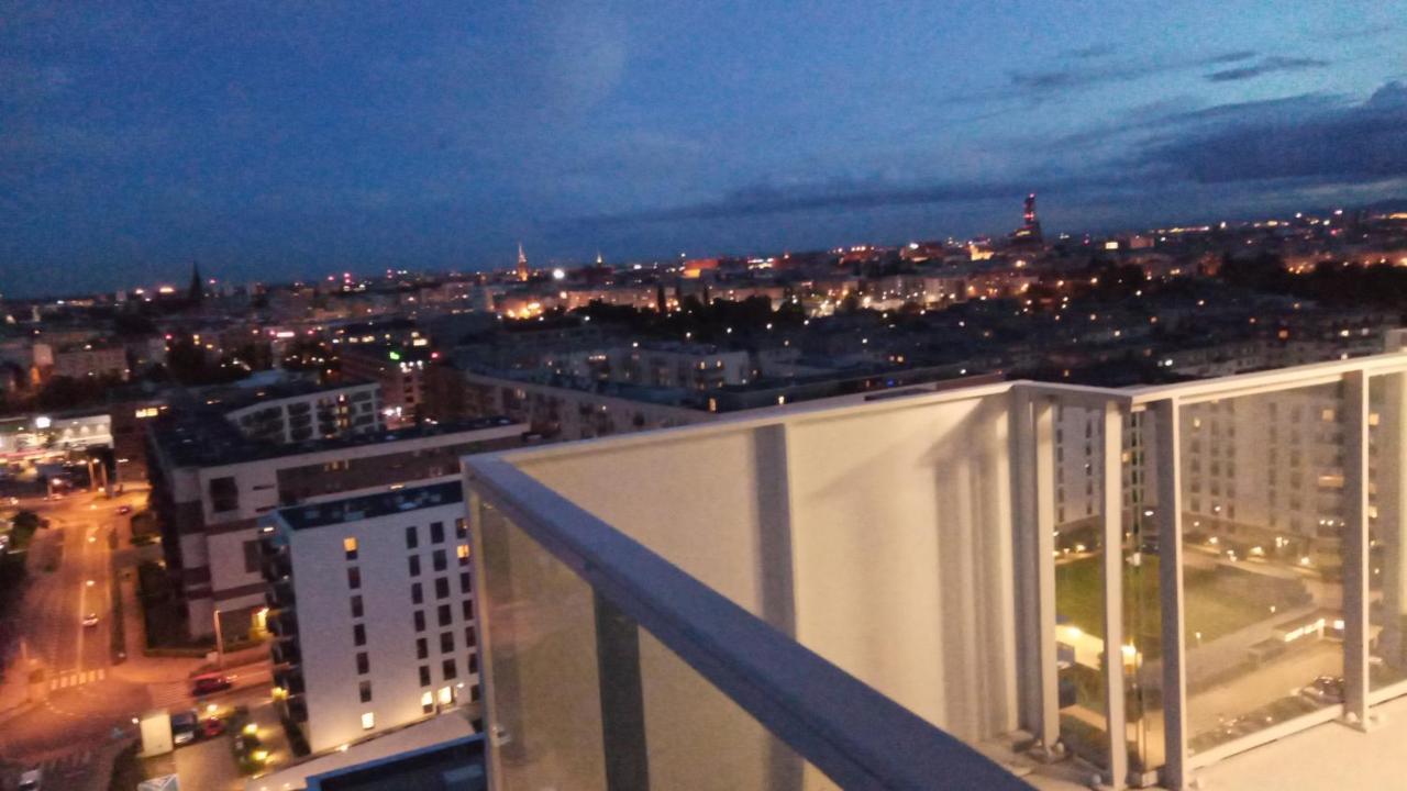 Wroclaw Penthouse Views Odra And City Center Екстериор снимка